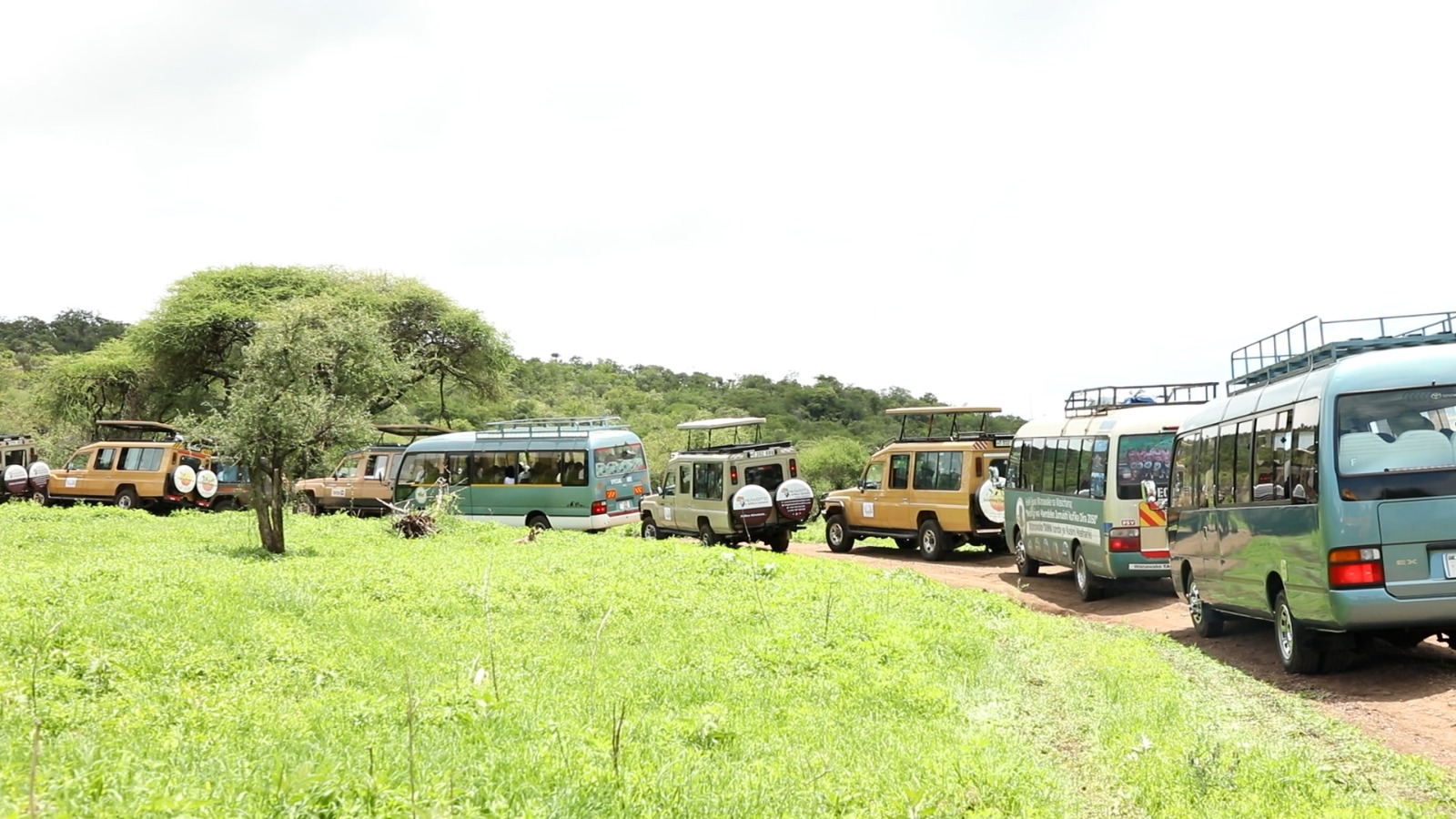Makuyuni camp setup prepared for a safari day